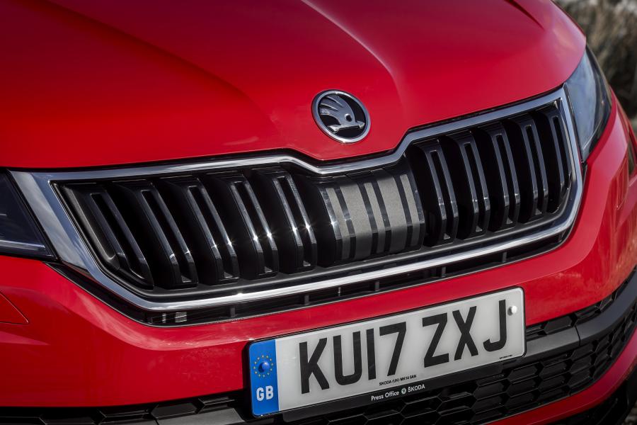 Детали экстерьера Skoda Kodiaq 4x4 2016 года  (UK) (фото 2 из 41)